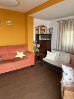 Piso de 3 habitaciones en alquiler en La Pobla de Farnals, algunos gastos incluidos photo 0