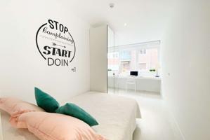 Se alquila habitación en residencia de estudiantes en el exclusivo Barrio de Salamanca, Madrid photo 0