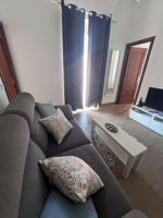 Se alquila piso de 2 habitaciones en Triana, sin restricciones photo 0