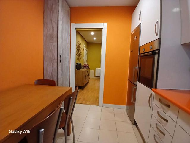 Piso de 2 dormitorios en alquiler en Bilbao photo 0