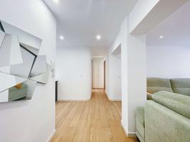 Apartamento de 2 habitaciones en alquiler en Benicalap, WiFi incluido photo 0