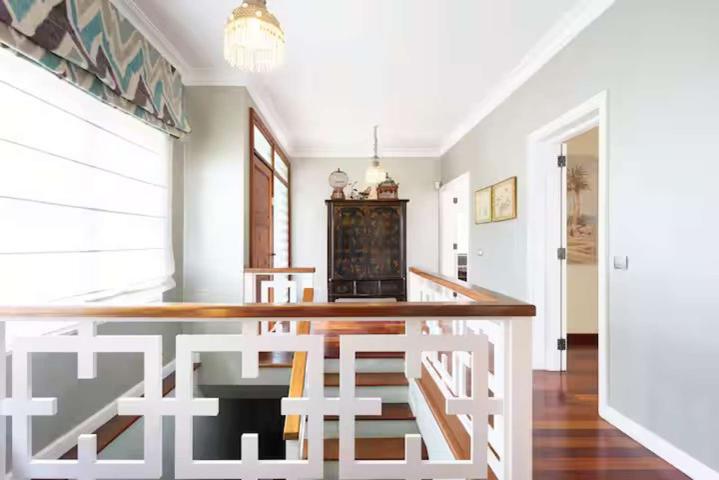 Apartamento de 4 dormitorios en alquiler en Puerto de la Cruz, gastos incluidos. photo 0