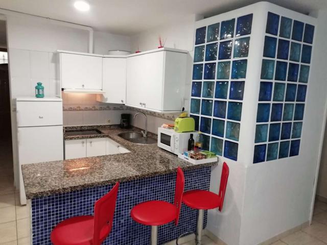 Se alquila apartamento de 2 habitaciones en Candelaria, gastos incluidos. photo 0