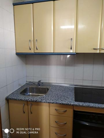 Piso en alquiler de 3 habitaciones en Peñamefecit-Estación photo 0