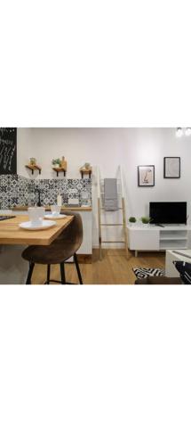 Estudio en alquiler en Santander, gastos incluidos photo 0