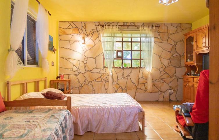 Se alquila piso de 2 habitaciones en Tazo, gastos incluidos. photo 0