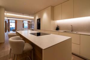 Apartamento de 2 habitaciones en alquiler en Sant Francesc, Valencia photo 0