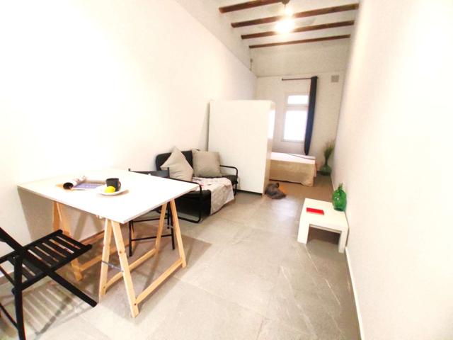 Estudio en alquiler en Benicalap photo 0