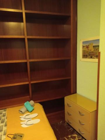 Estudio en alquiler en Gran Bulevar, Jaén. photo 0