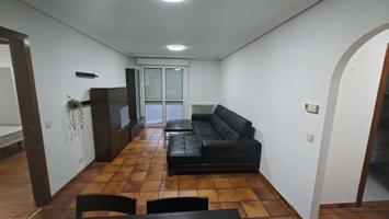 Piso en alquiler de 3 habitaciones en Mendillorri, Pamplona photo 0