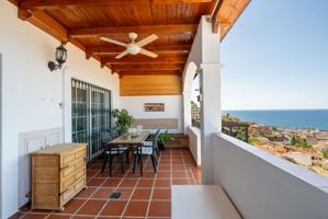 Piso de 2 habitaciones en alquiler en Roquetas de Mar, gastos incluidos photo 0
