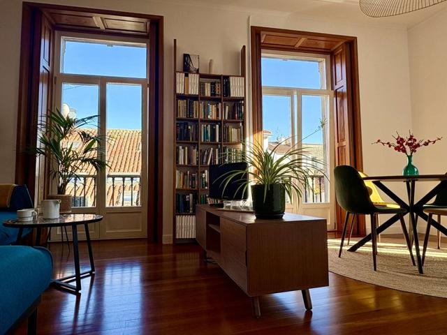 Piso de 2 habitaciones en alquiler en Santiago de Compostela photo 0