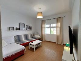 Se alquila apartamento de 1 dormitorio en Almatriche Bajo, gastos incluidos. photo 0
