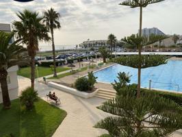 Piso de 4 habitaciones en alquiler en El Perellonet, gastos incluidos photo 0