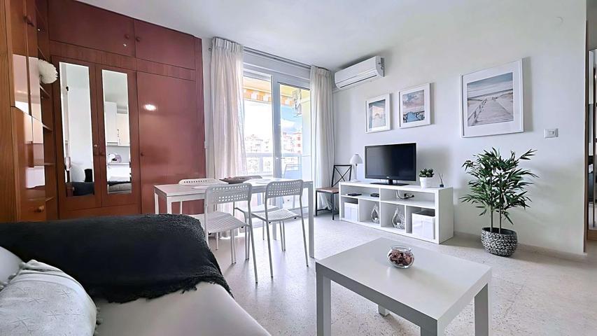 Apartamento de 1 dormitorio en alquiler en Torrox, todos los gastos incluidos photo 0