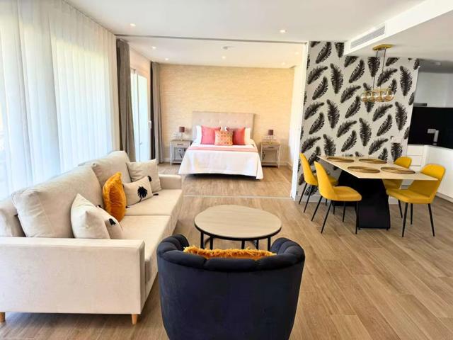 Apartamento de 2 habitaciones en alquiler en Casares con restricciones de arrendamiento exclusivas para profesionales. photo 0