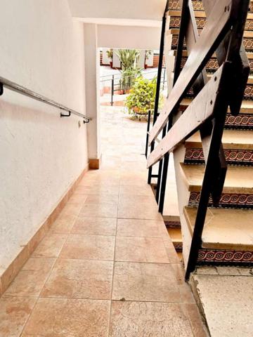 Piso de 2 dormitorios en alquiler en Torremolinos photo 0