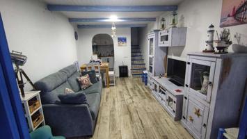 Apartamento de 1 dormitorio en alquiler en Calp con todos los gastos incluidos. photo 0