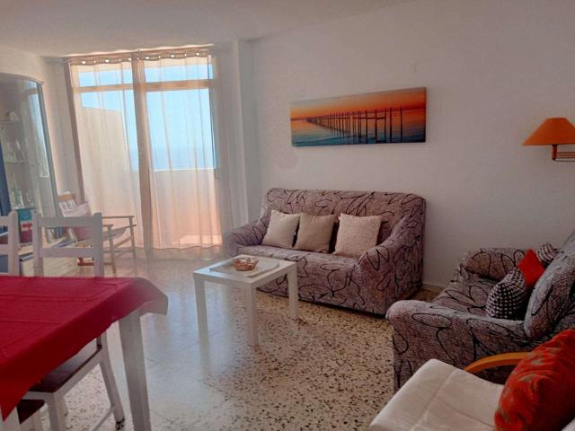 Se alquila apartamento de 3 dormitorios en Candelaria, sin amueblar. photo 0