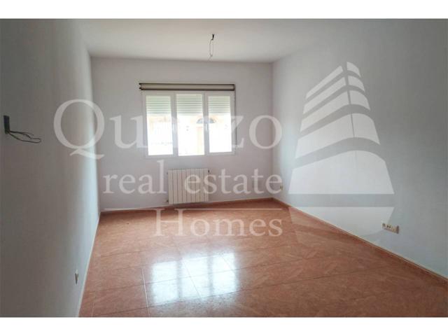 En venta espléndido chalet en Casas de Benítez. photo 0