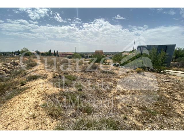 En venta estupendo solar en Caudete de las Fuentes, Valencia. photo 0