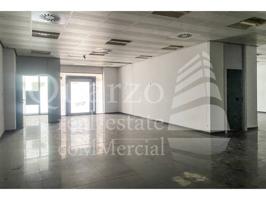 En venta estupendo conjunto de locales comerciales en Torrejón de Ardoz noroeste. photo 0