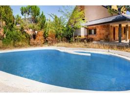 En venta espectacular chalet Villaviciosa de Odon photo 0