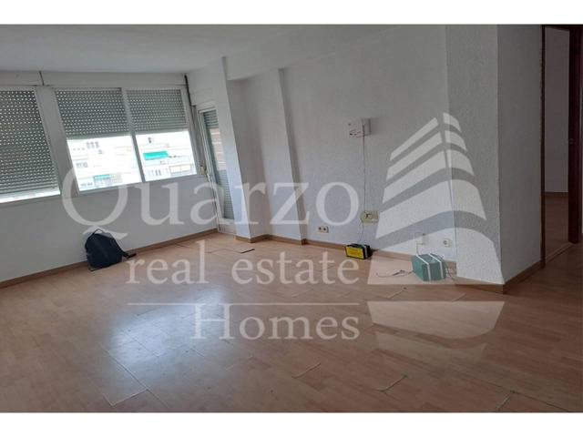 En venta espléndido piso en Fuencarral, Madrid. photo 0