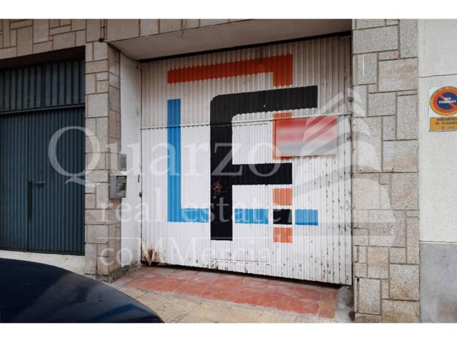 Local en venta en Plasencia photo 0