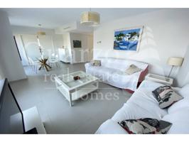 En venta magnífico piso en Oliva Nova photo 0