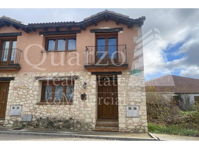 En venta chalet adosado en Grajera photo 0