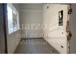 En venta local comercial en Guadalajara photo 0