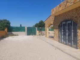 Se Alquila Chalet photo 0