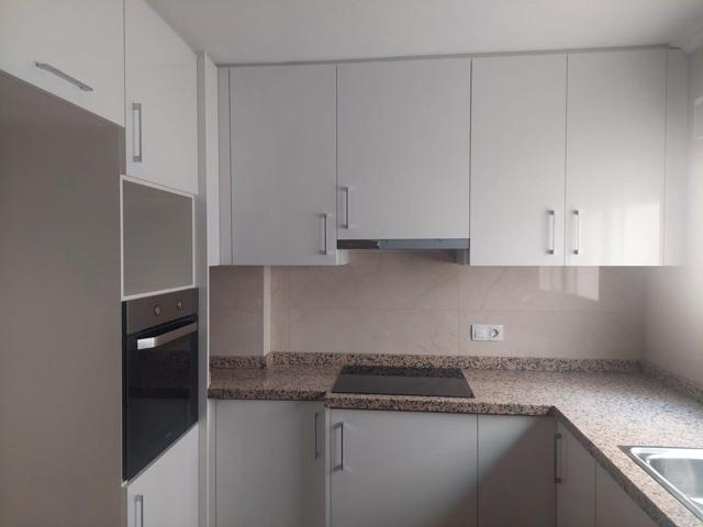 Se vende piso en zona centro photo 0