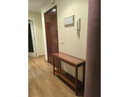 Acogedora vivienda de 2 dormitorios, 2 baños y garaje en Triana - Turruñuelo. photo 0