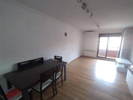 Piso en venta en Urbanización El Quiñón photo 0
