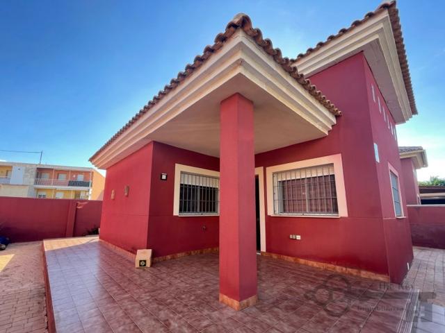 Unifamiliar Separadas En venta en Los Urrutias, Cartagena photo 0