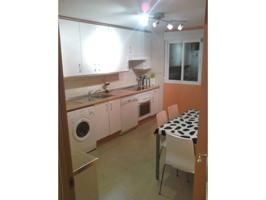 Apartamento en venta en Puente de Vallecas con patio propio y gran trastero. Reformado y amueblado photo 0