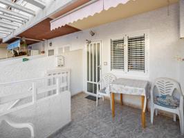 Adosado de dos plantas con terraza + patio + GARAJE CERRADO a 350m de la playa del Acequión photo 0