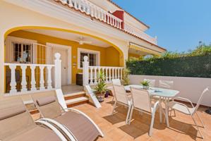 Unifamiliar Pareada En venta en Costa Blanca Sur, Ciudad Quesada photo 0
