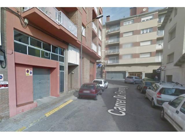 Local Comercial en Venta en Berga photo 0