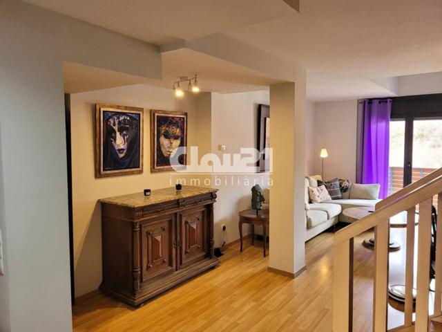 DÚPLEX EN ALQUILER EN BAGÀ photo 0