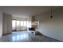 Piso en venta en Berga photo 0