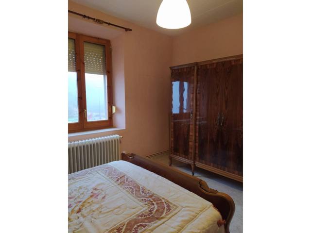 Piso en venta en Sant Corneli photo 0