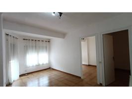 Piso en venta en Gironella photo 0