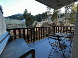Acogedor apartamento en pie de pista con chimenea – La Coma y La Pedra photo 0