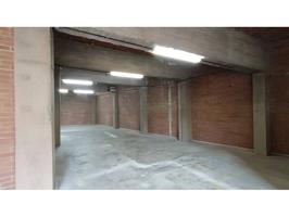 Local en venta en Berga photo 0