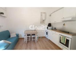 Piso en venta en Berga photo 0