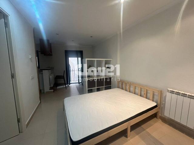 Venta de un piso en Berga (INVERSIÓN: Actualmente alquilado) photo 0