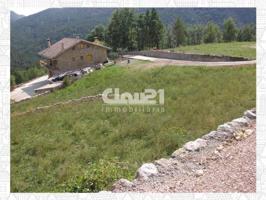 Parcel.la en venta en La Nou de Berguedà photo 0